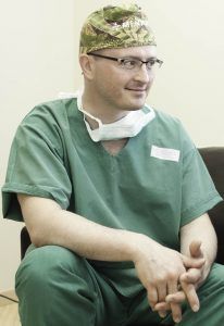 ADAM KALECINSKI surgeon at Europe Surgery